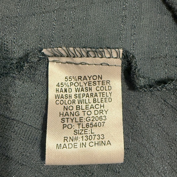 Umgee Solid Overlayer Oversized Tunic Top Dark Grey Size Large - Picture 6 of 8